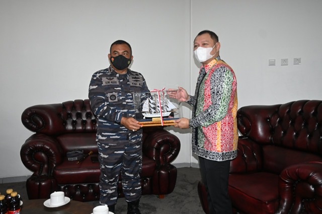 Bupati dr Fahmi Terima Kunjungan Danlanal Balikpapan