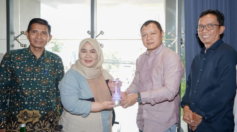 Wujudkan Perekonomian Mandiri dan Berdaya Saing, Pemkab Paser Lakukan Pertemuan Dengan Walikota Kinibalu Malaysia